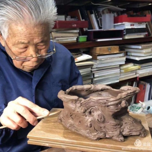 徐州收藏家協(xié)會紫砂專會馬清彥會長、陶都宜興訪師、探砂問泥…… ...