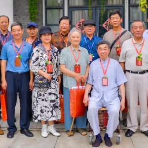 徐州藝專百年華誕座談會暨回顧藝專學(xué)校舊地