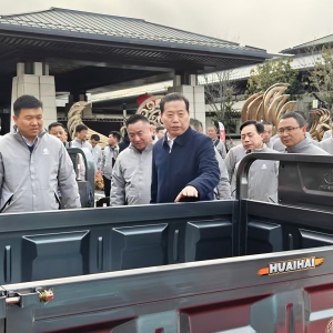 淮海車輛公司領(lǐng)跑輕微車輛行業(yè)新征程